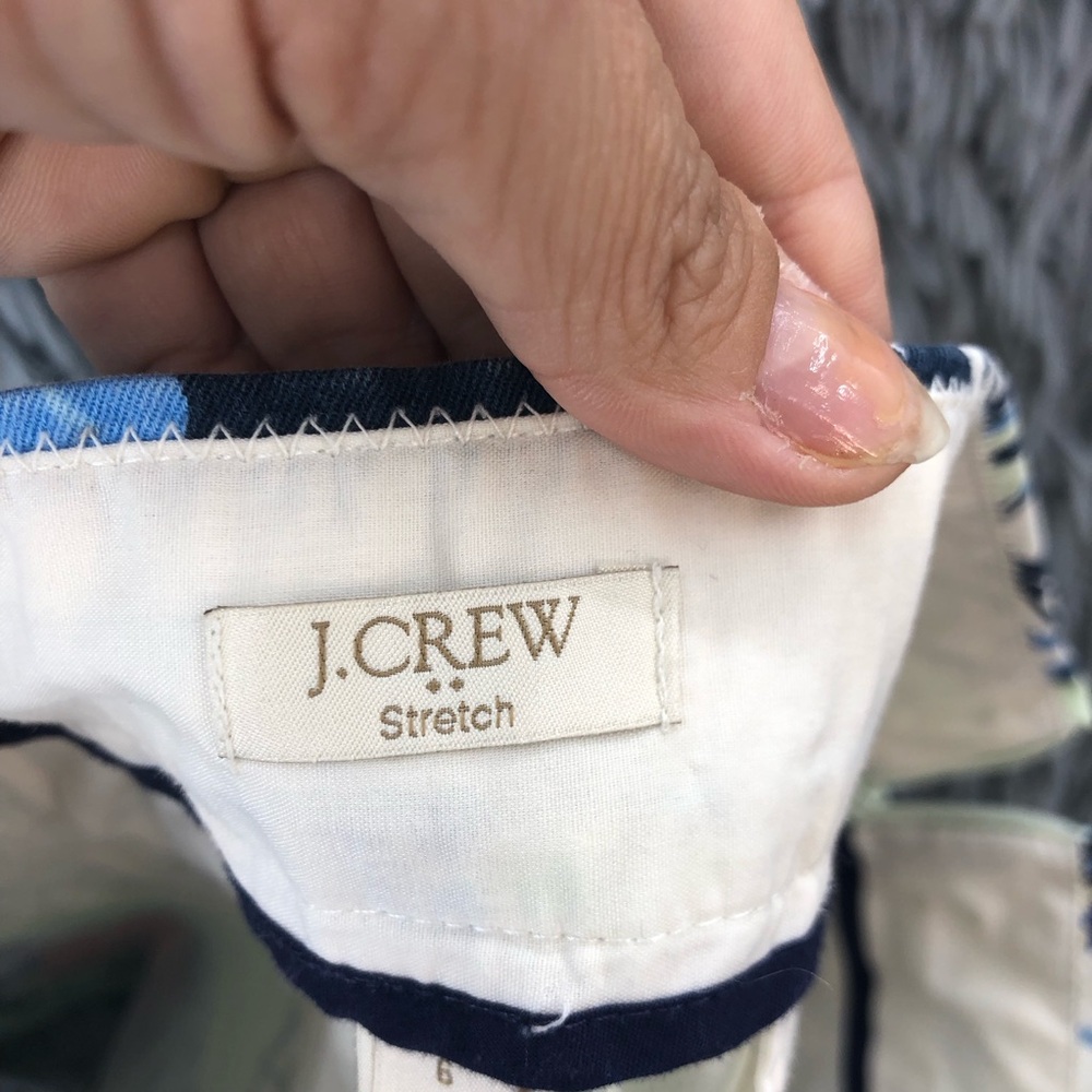 J. Crew Shorts Size 6 Mint Green Blue Chino Floral Stretch Side Zip Beach - Picture 8 of 11